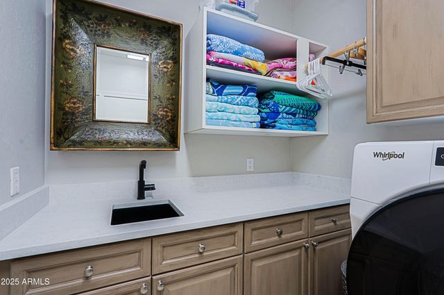 33858 N 69TH Street, Scottsdale, AZ 85266