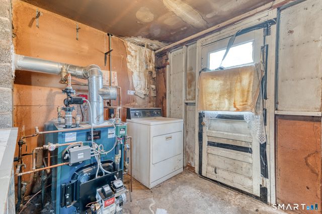 43 Taylor Street, East Hartford, CT 06118