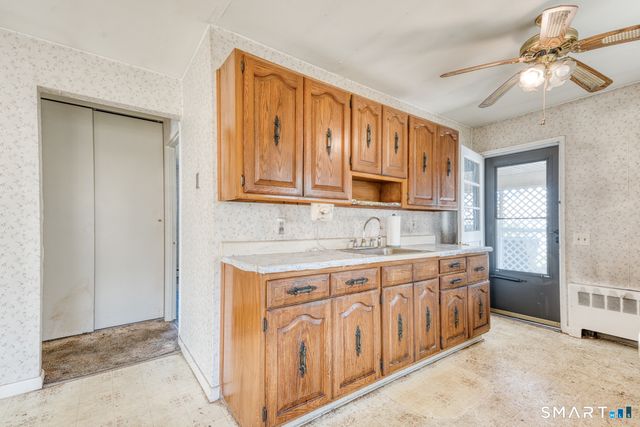 43 Taylor Street, East Hartford, CT 06118