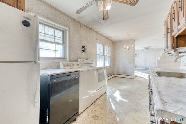 43 Taylor Street, East Hartford, CT 06118