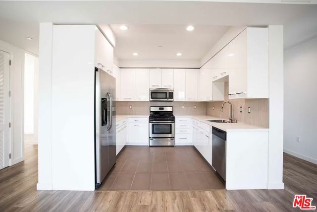 11478 Moorpark Street 102, North Hollywood, CA 91602