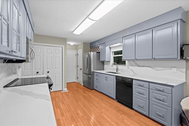 2017 Crystal Bay Court, Seneca, SC 29672