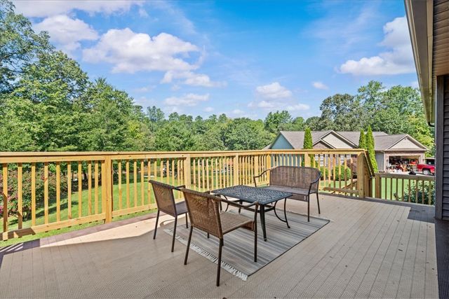 2017 Crystal Bay Court, Seneca, SC 29672