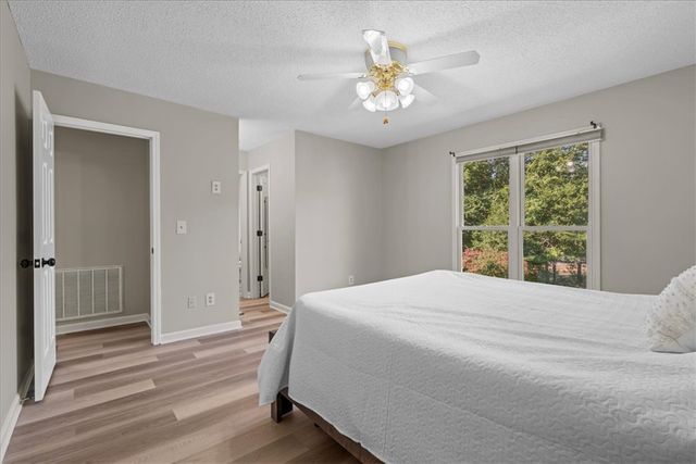 2017 Crystal Bay Court, Seneca, SC 29672