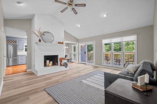 2017 Crystal Bay Court, Seneca, SC 29672