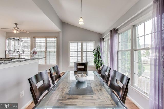 42647 HARRIS ST, Chantilly, VA 20152