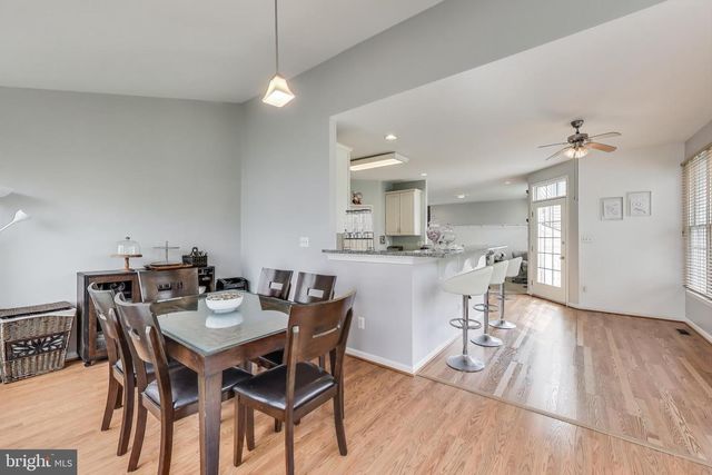 42647 HARRIS ST, Chantilly, VA 20152