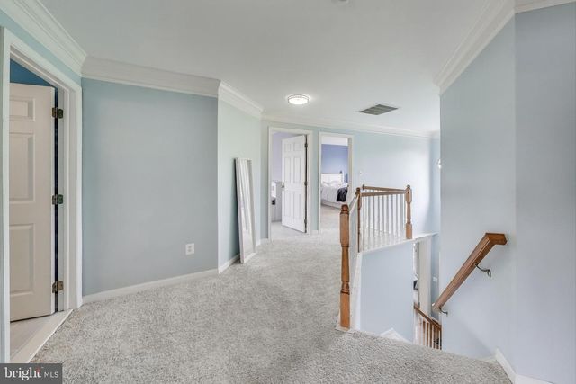 42647 HARRIS ST, Chantilly, VA 20152