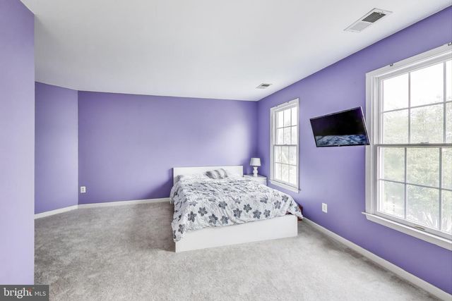 42647 HARRIS ST, Chantilly, VA 20152