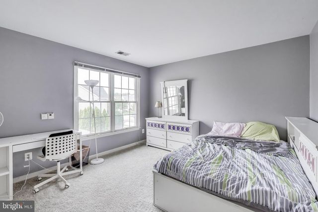 42647 HARRIS ST, Chantilly, VA 20152