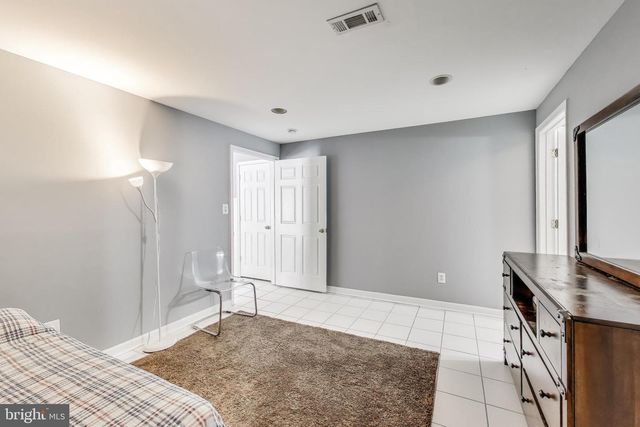 42647 HARRIS ST, Chantilly, VA 20152
