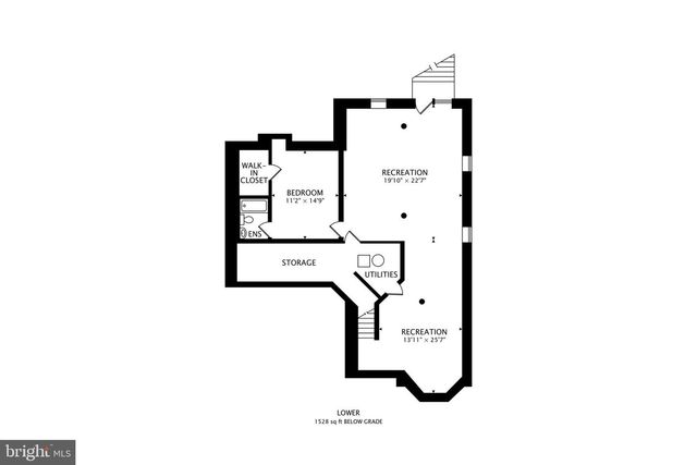 42647 HARRIS ST, Chantilly, VA 20152