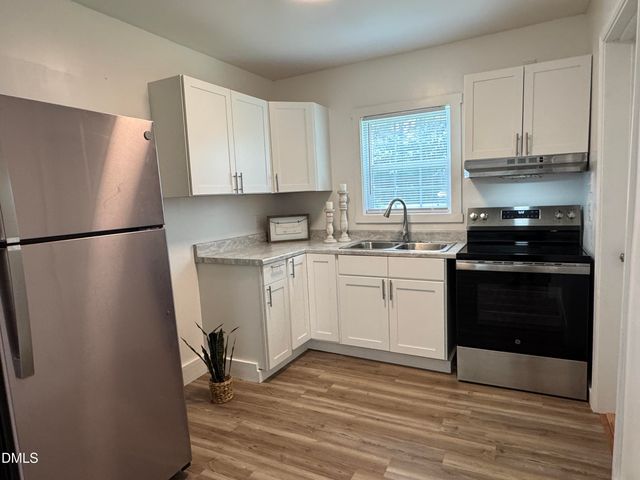 221 Adamsville Court, Rocky Mount, NC 27803