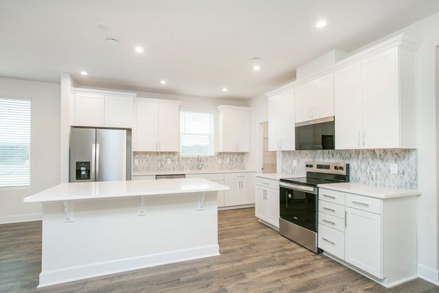 1234 Wallace Way, Hermitage, TN 37076