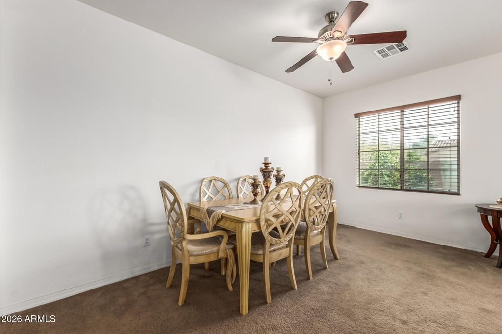 Image 16 of property listing at 21402 N 78TH Drive, Peoria, AZ 85382