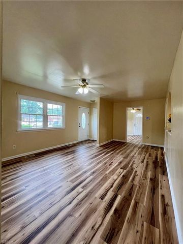 8 Sheralyn PL, Hampton, VA 23666