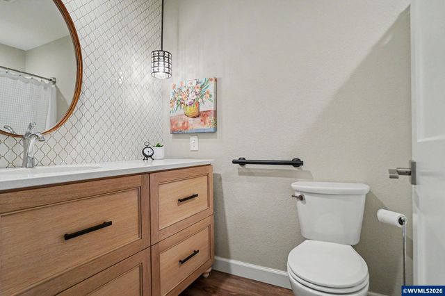 5743 Flairstone Dr SE, Salem, OR 97306