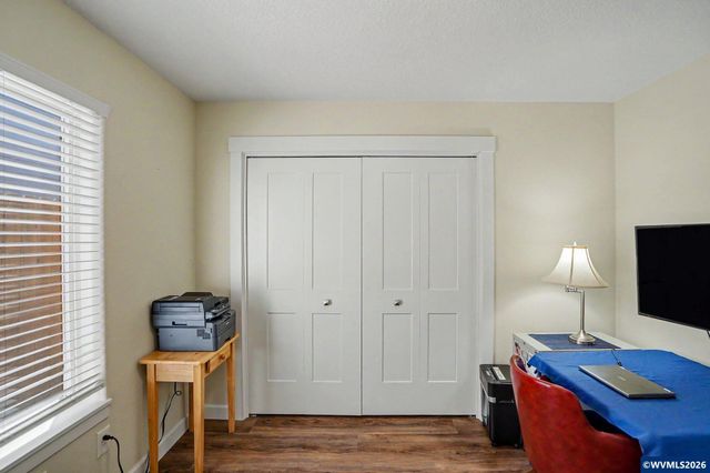 5743 Flairstone Dr SE, Salem, OR 97306