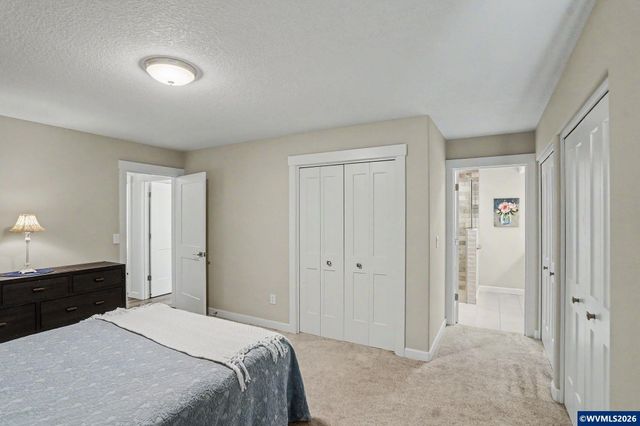 5743 Flairstone Dr SE, Salem, OR 97306