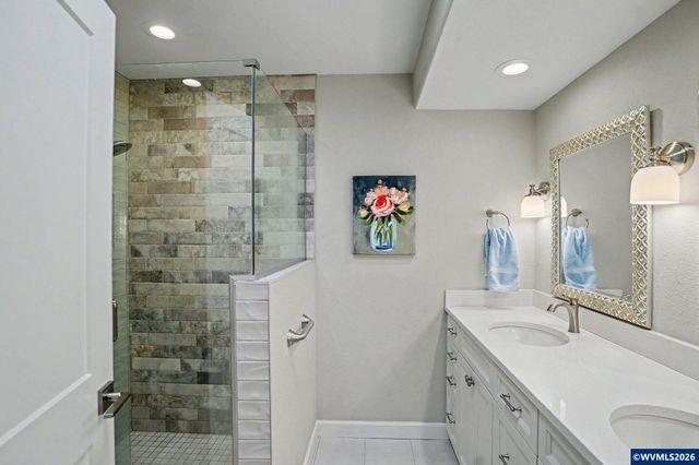 5743 Flairstone Dr SE, Salem, OR 97306