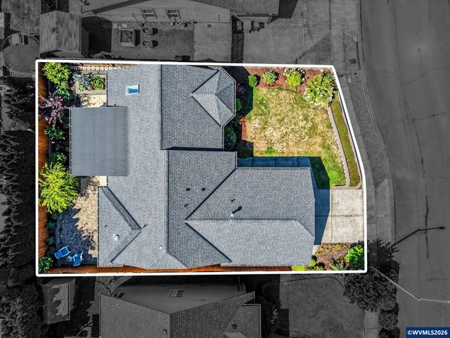 5743 Flairstone Dr SE, Salem, OR 97306