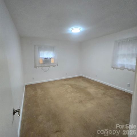 2734 Orchard Street, Newton, NC 28658