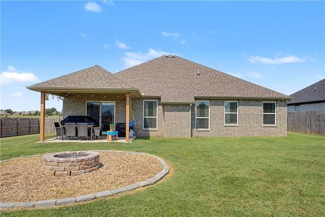 314 Coventry Avenue, Farmington, AR 72730