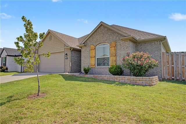 314 Coventry Avenue, Farmington, AR 72730