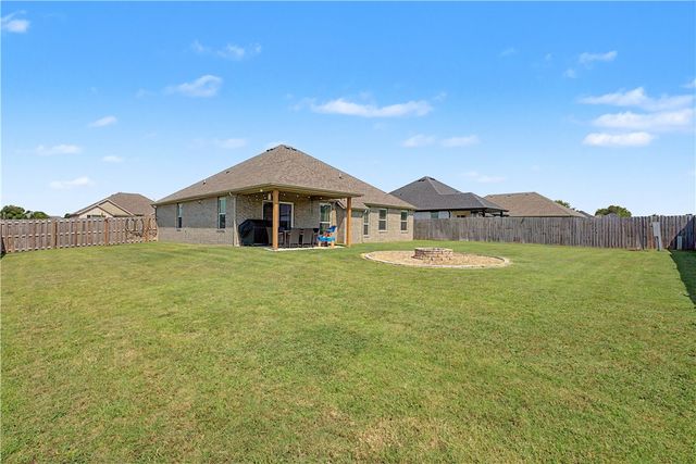 314 Coventry Avenue, Farmington, AR 72730