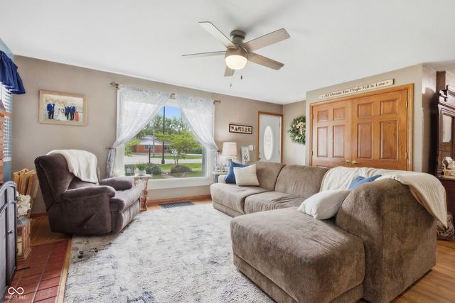 1124 Indianapolis Avenue, Lebanon, IN 46052