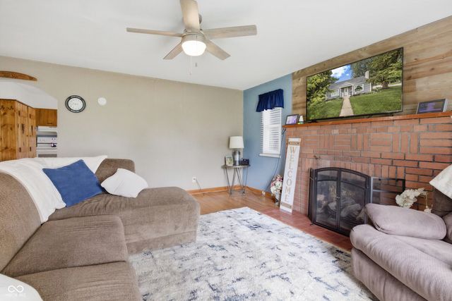1124 Indianapolis Avenue, Lebanon, IN 46052