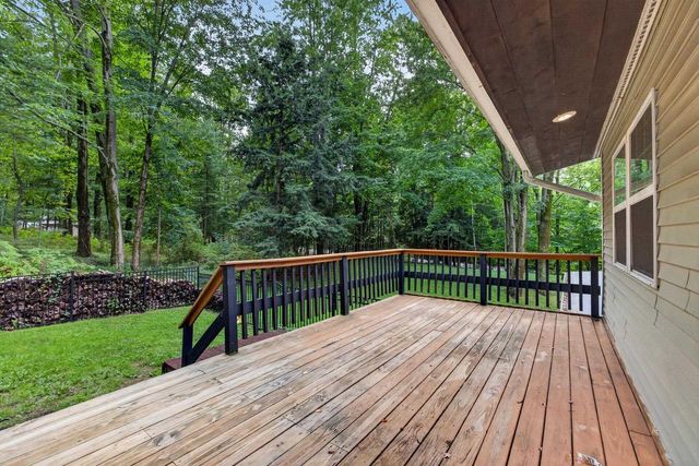 706 MELANIE LANE, Oneida, WI 54155