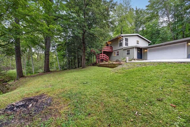 706 MELANIE LANE, Oneida, WI 54155