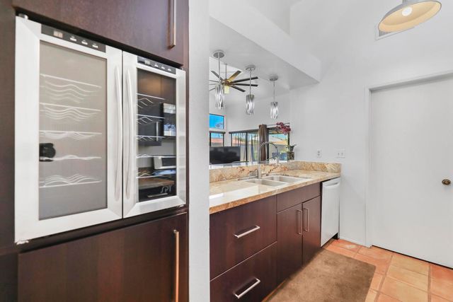 21 Ensenada Lane, Palm Desert, CA 92260