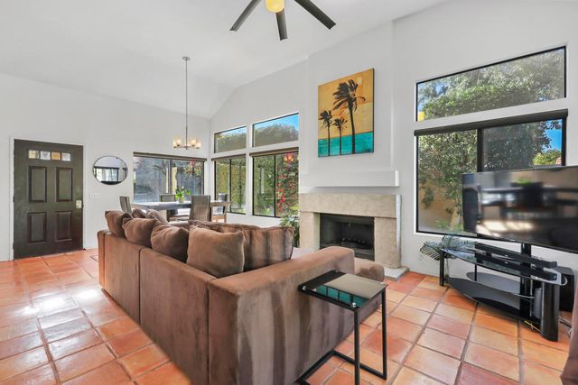 21 Ensenada Lane, Palm Desert, CA 92260