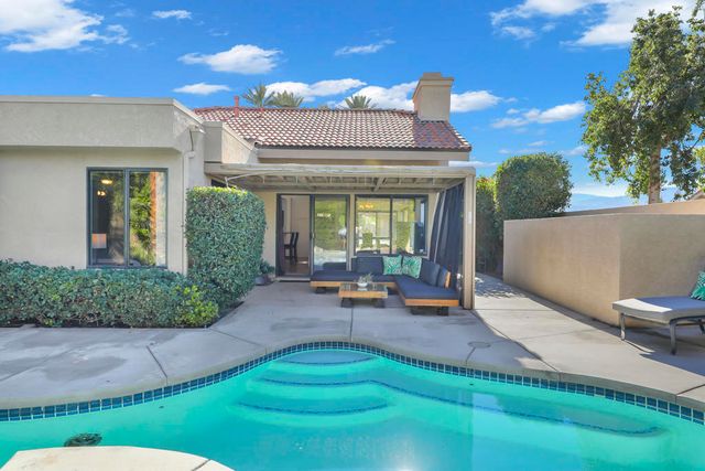 21 Ensenada Lane, Palm Desert, CA 92260