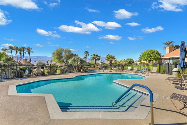 21 Ensenada Lane, Palm Desert, CA 92260