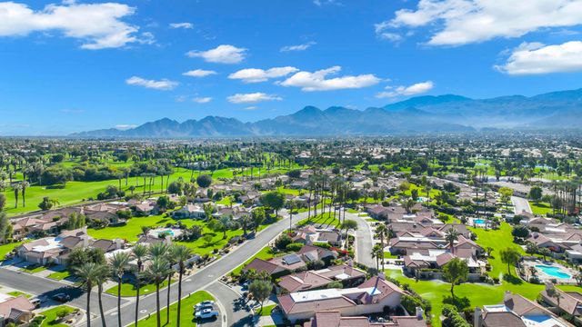 21 Ensenada Lane, Palm Desert, CA 92260