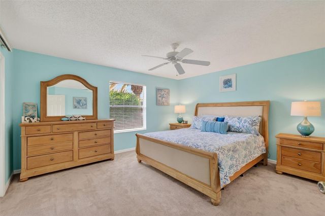 1060 GOLDEN GROVE DRIVE, The Villages, FL 32162