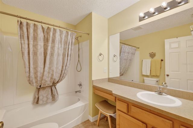 1060 GOLDEN GROVE DRIVE, The Villages, FL 32162