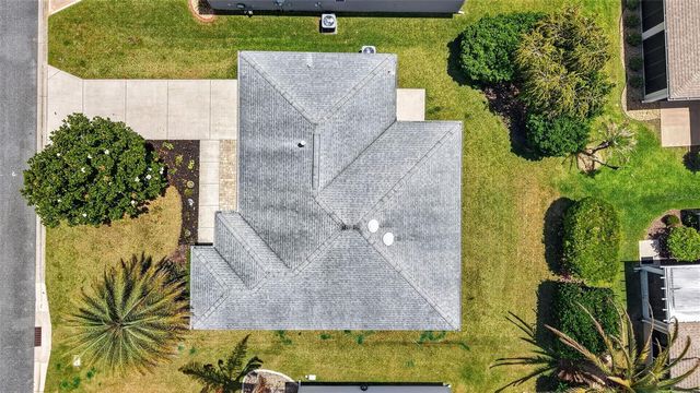 1060 GOLDEN GROVE DRIVE, The Villages, FL 32162