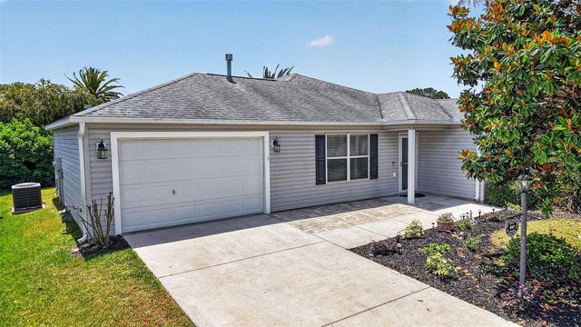 1060 GOLDEN GROVE DRIVE, The Villages, FL 32162