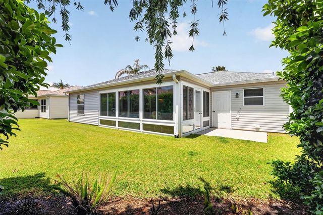 1060 GOLDEN GROVE DRIVE, The Villages, FL 32162