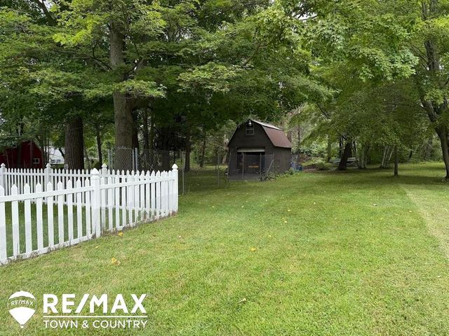 13496 N Lewis Road, Clio, MI 48420