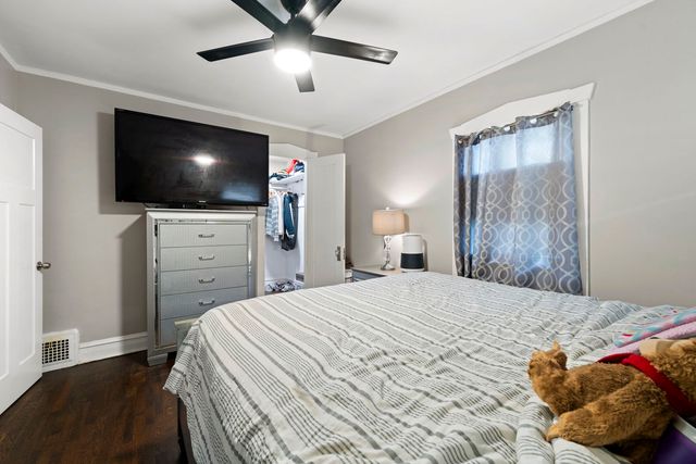 606 S 2nd Avenue, Maywood, IL 60153