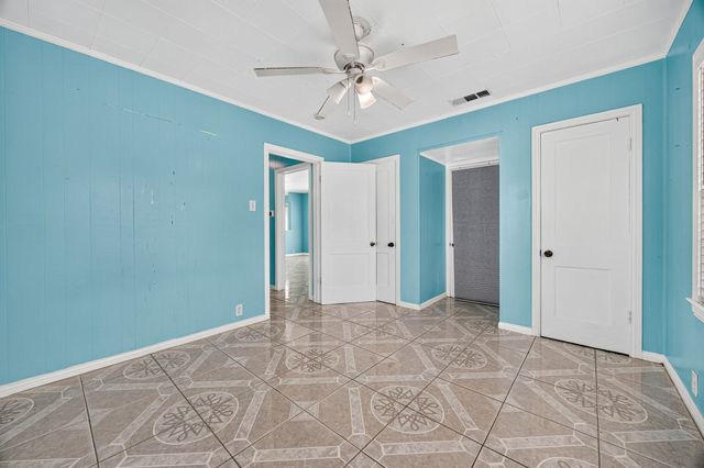 907 Buckalew Street, Dallas, TX 75208