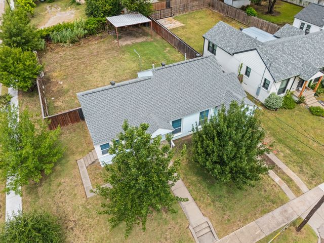 907 Buckalew Street, Dallas, TX 75208