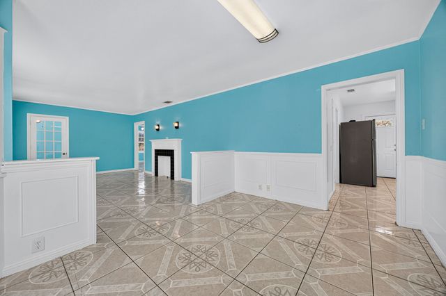 907 Buckalew Street, Dallas, TX 75208