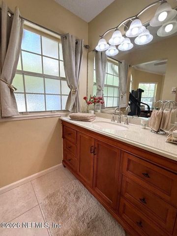 3666 CLUBHOUSE Drive B, Green Cove Springs, FL 32043