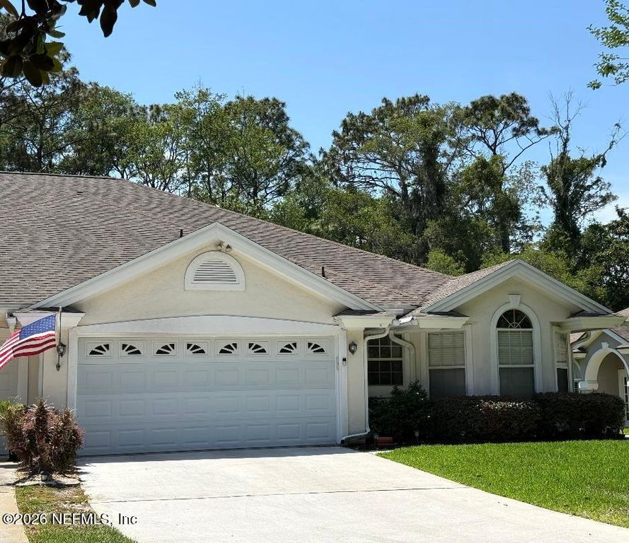 3666 CLUBHOUSE Drive B, Green Cove Springs, FL 32043